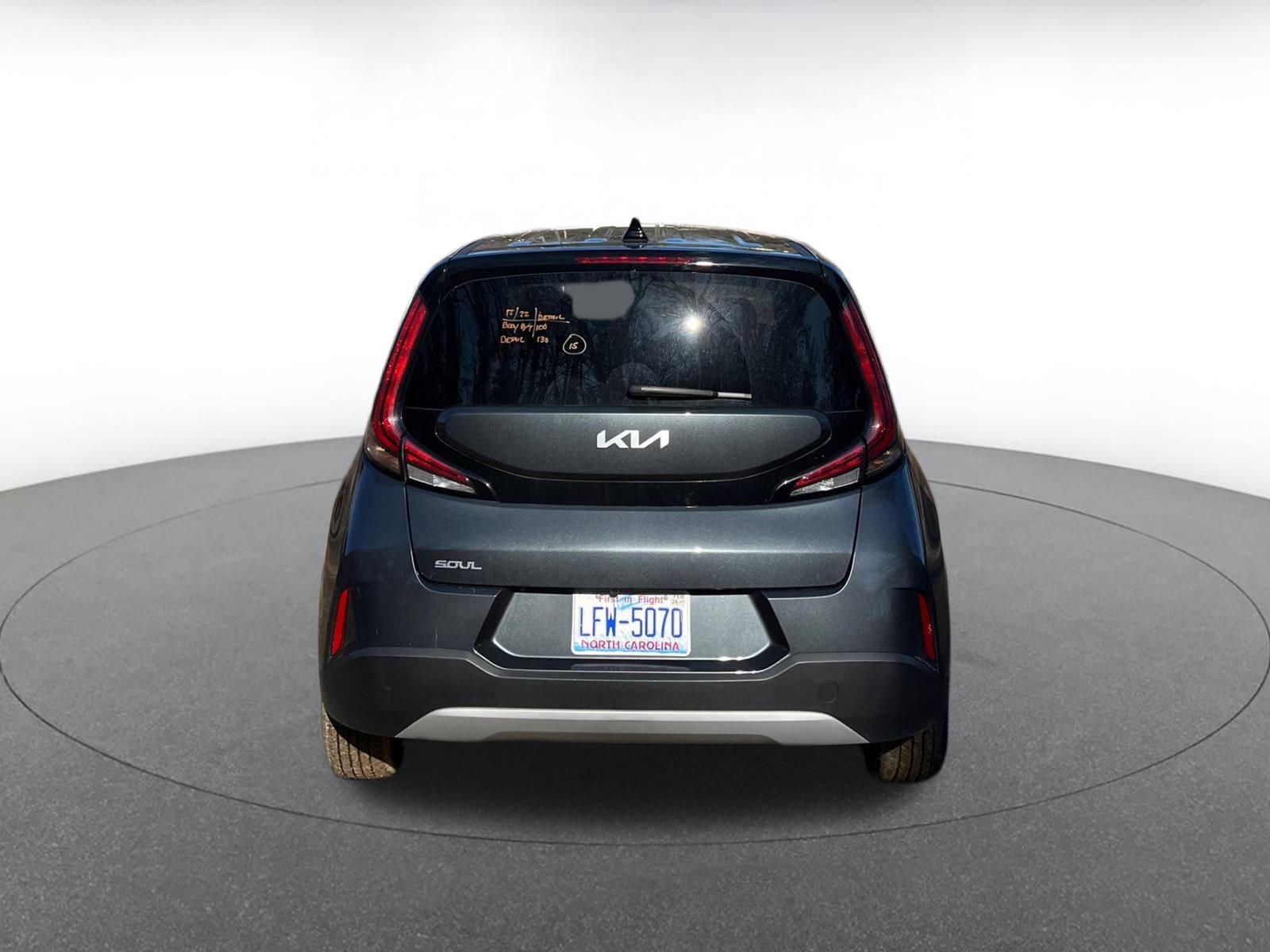 Used 2025 Kia Soul LX w/ LX Technology Package image 12