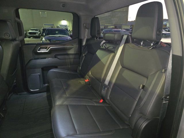 Used 2022 GMC Sierra 1500 SLT image 13