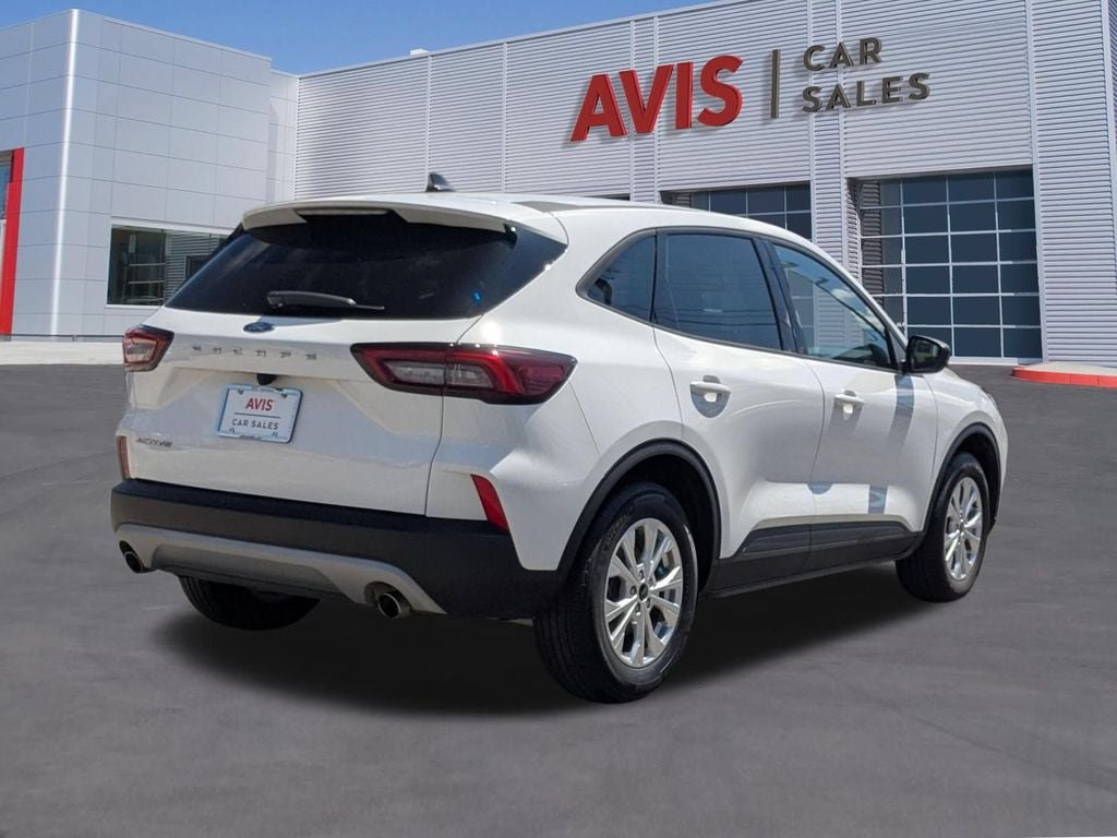 Used 2025 Ford Escape Active FWD image 6