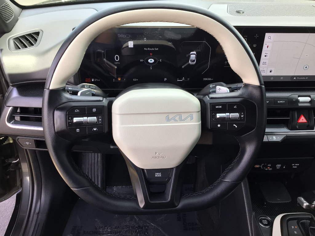 Used 2025 Kia K4 GT-Line w/ GT-Line Sunroof Package FWD image 12
