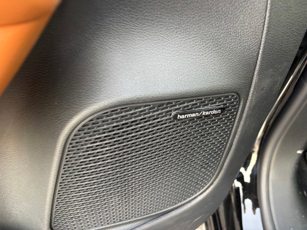 New 2026 Chrysler Pacifica Pinnacle w/ Trailer Tow Group image 15