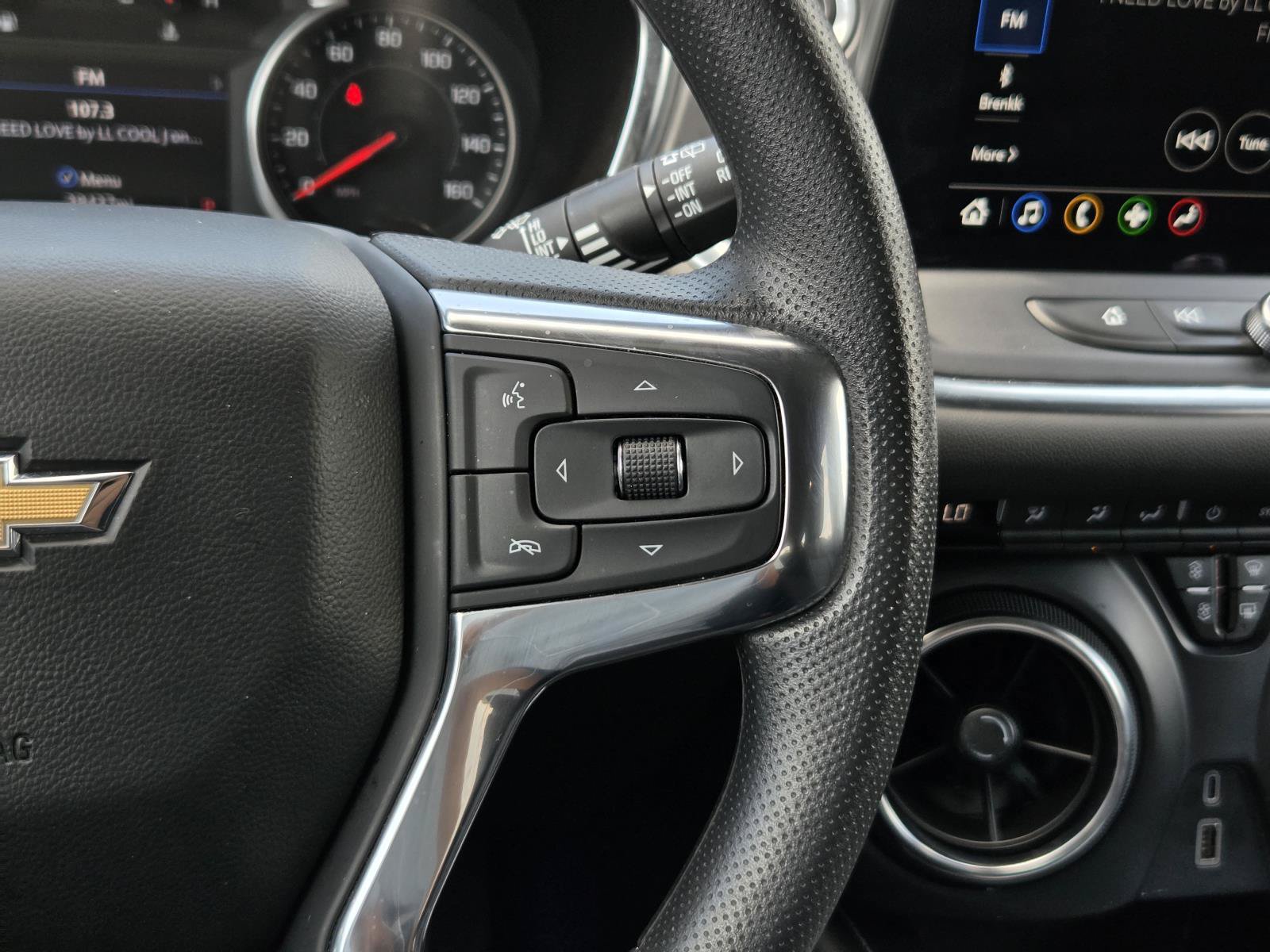 Used 2025 Chevrolet Blazer LT AWD/4WD image 15