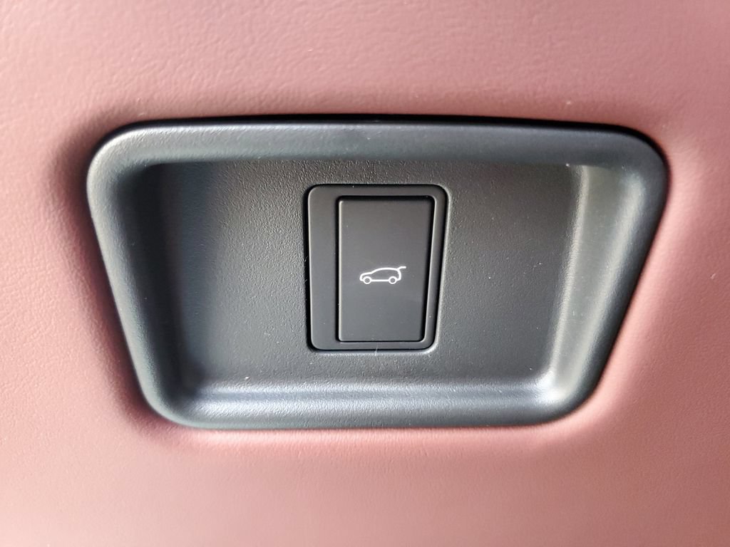 New 2026 Land Rover Range Rover SE AWD/4WD image 14