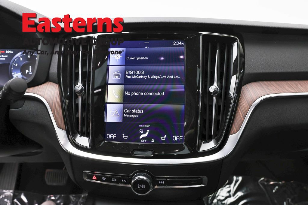 Used 2022 Volvo S60 B5 Momentum AWD/4WD image 12