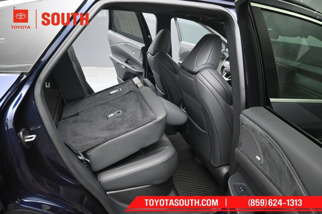 Used 2023 Lexus RX 350 F Sport w/ Accessory Package AWD/4WD image 33