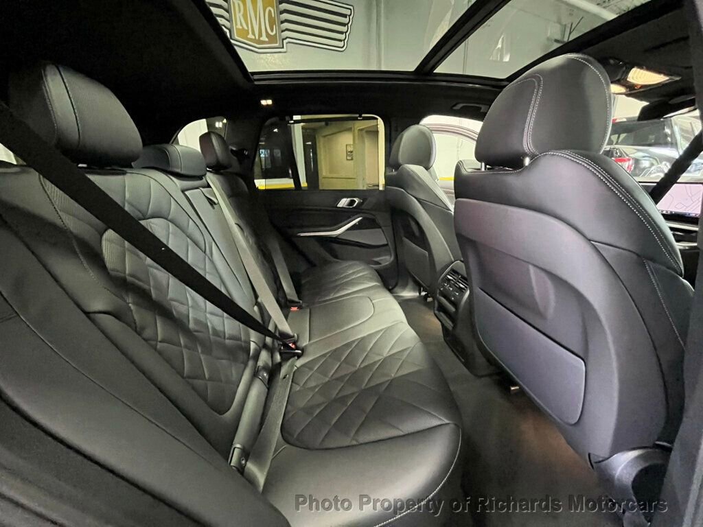 Used 2025 BMW X5 xDrive40i image 17