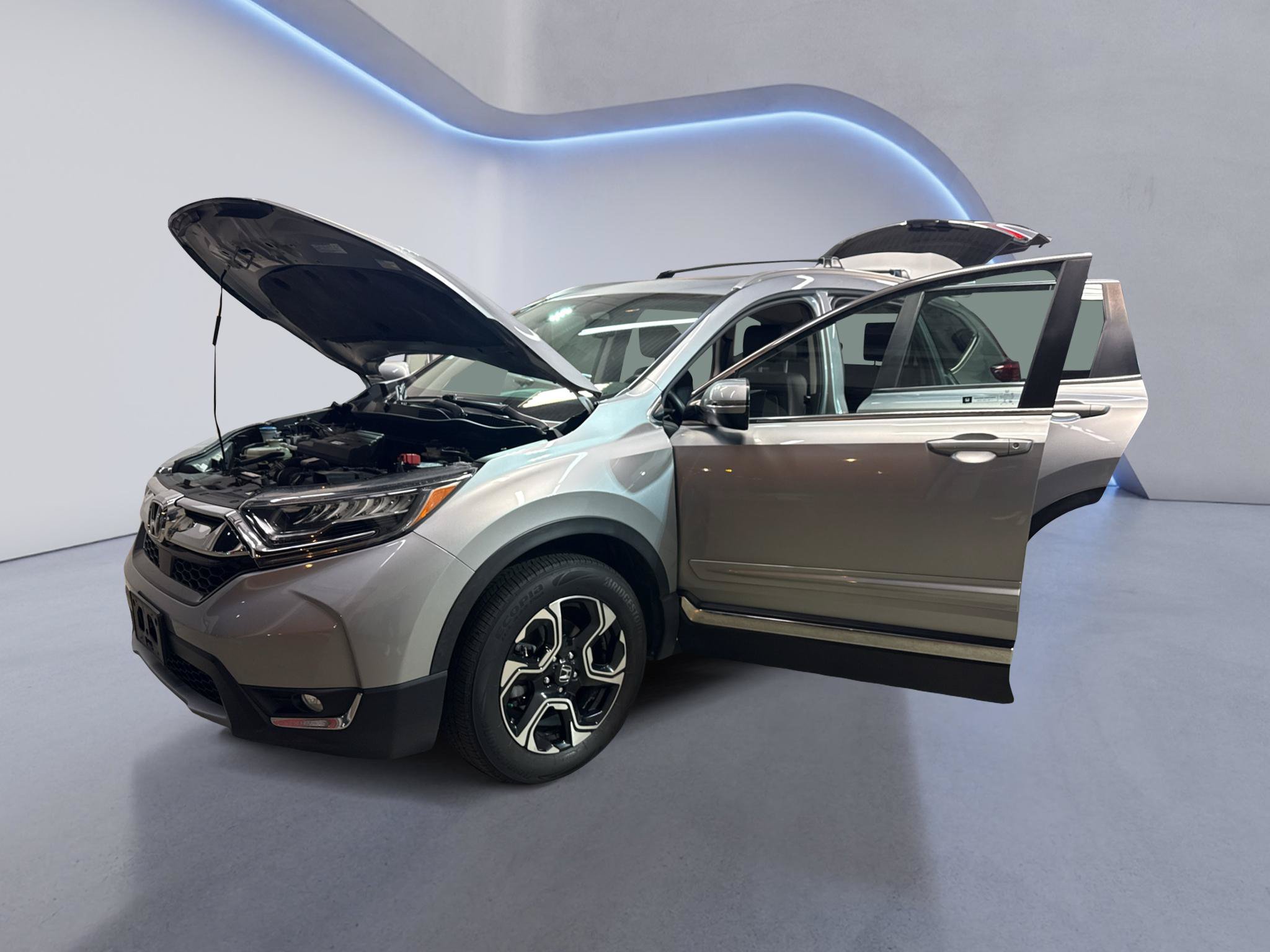 Used 2017 Honda CR-V Touring image 11
