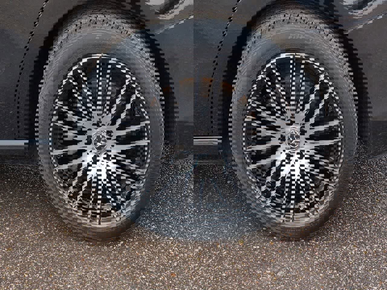 Used 2025 Mercedes-Benz C 300 C 300 image 13