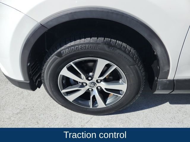 Used 2018 Toyota RAV4 XLE image 6