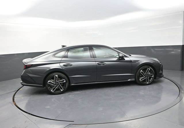 New 2026 Hyundai Sonata N Line FWD image 9