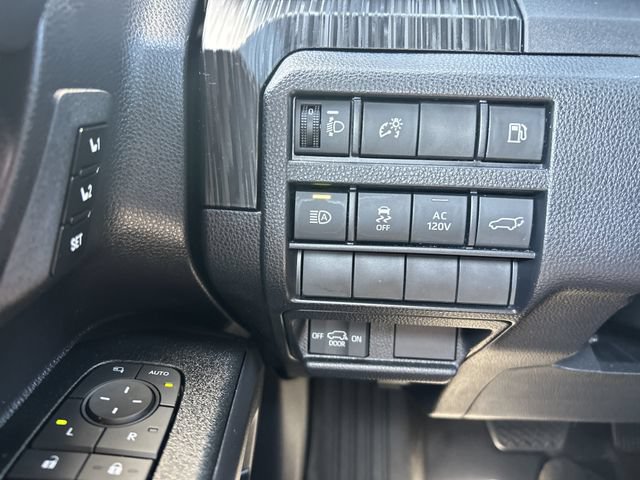 Used 2026 Toyota 4Runner Platinum AWD/4WD image 22
