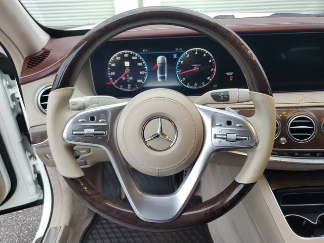 Used 2018 Mercedes-Benz S 560 Sedan image 20
