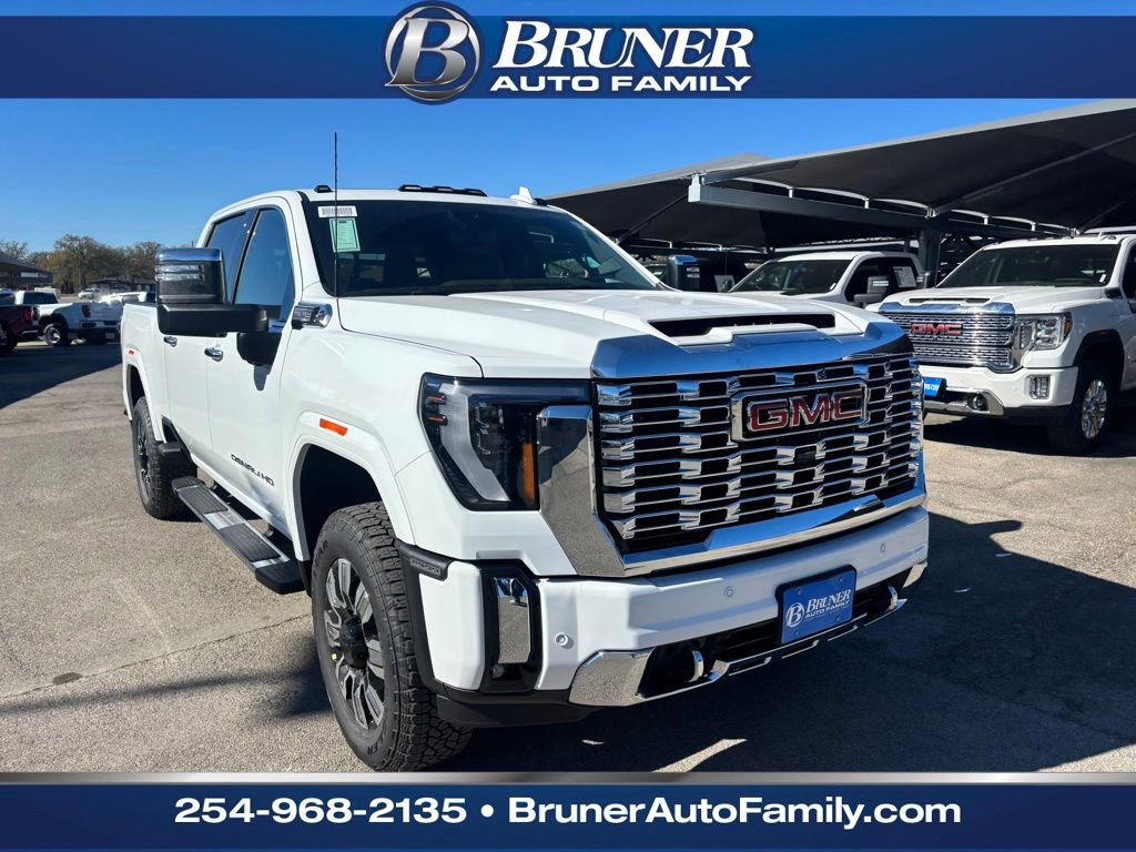 New 2026 GMC Sierra 2500 Denali w/ Denali Reserve Package image 3