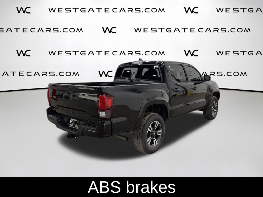 Used 2018 Toyota Tacoma TRD Sport image 8