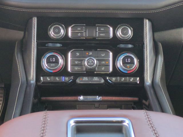 Used 2023 GMC Yukon Denali Ultimate w/ LPO, Floor Liner Package image 21