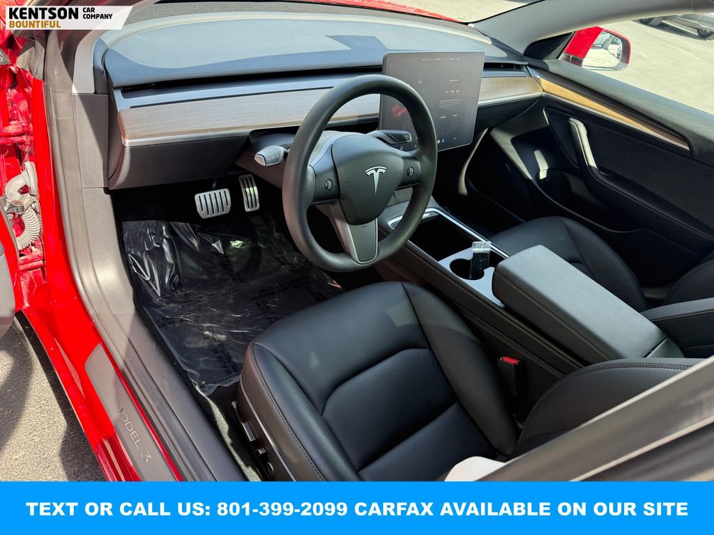 Used 2023 Tesla Model 3 Performance image 29