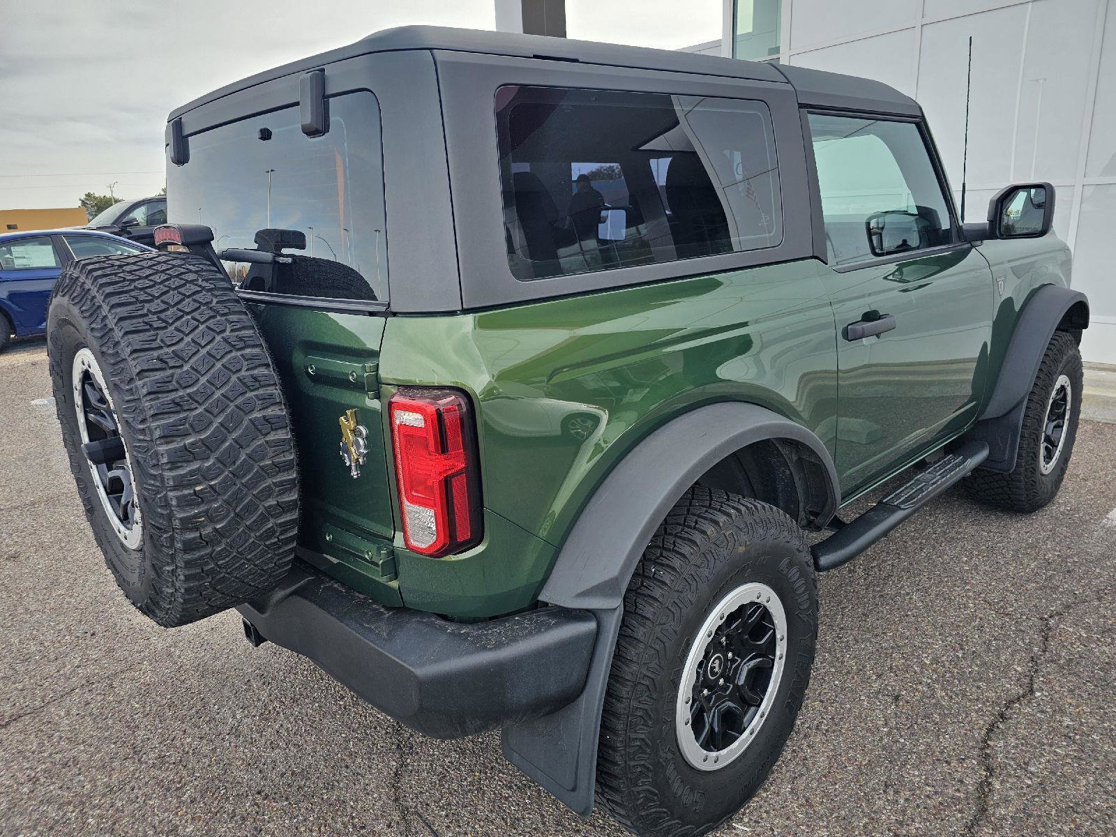 Used 2022 Ford Bronco 2-Door w/ Sasquatch Package image 5