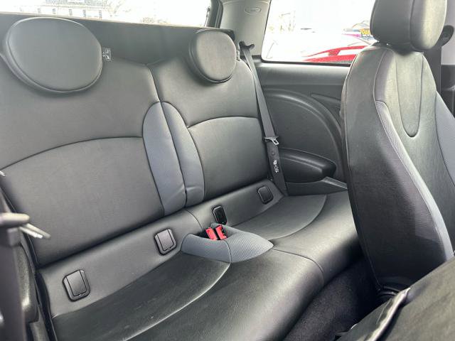 Used 2009 MINI Cooper Hardtop image 15
