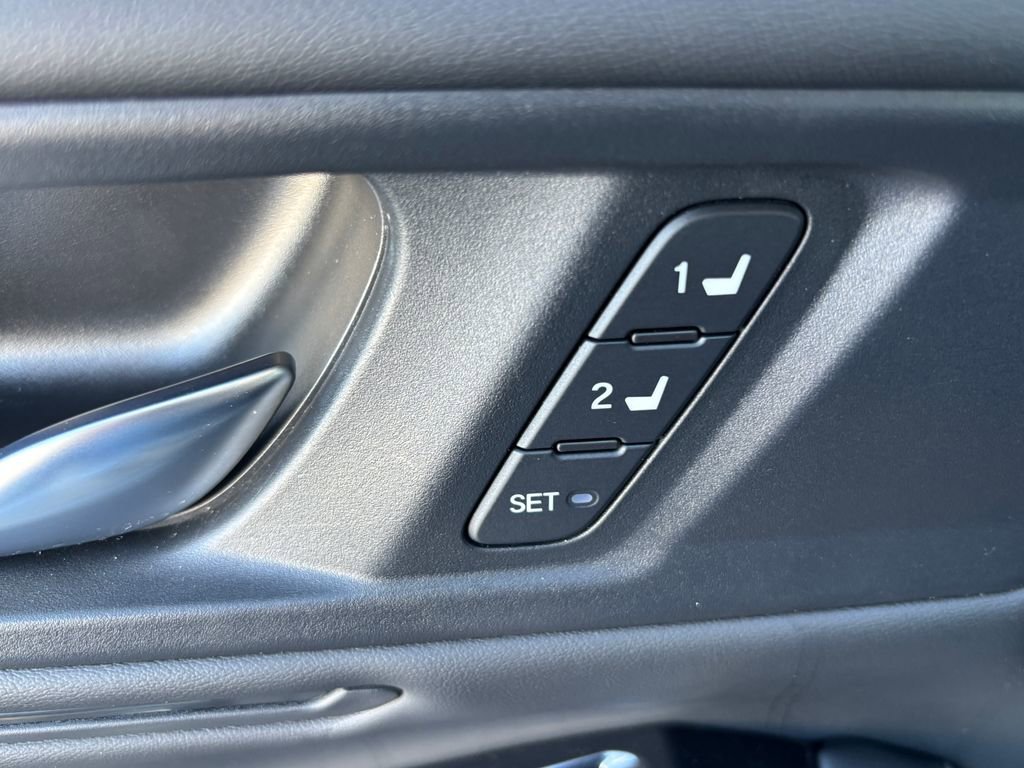 Used 2025 Honda Accord Touring image 29