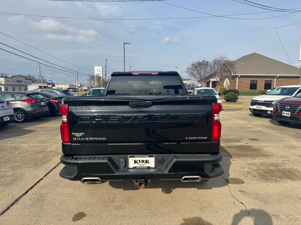 Used 2019 Chevrolet Silverado 1500 Custom w/ Custom Convenience Package image 4