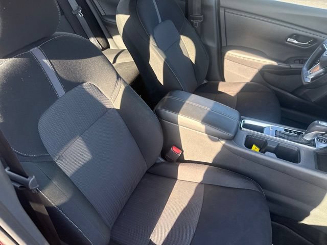 Used 2025 Nissan Sentra SV FWD image 16