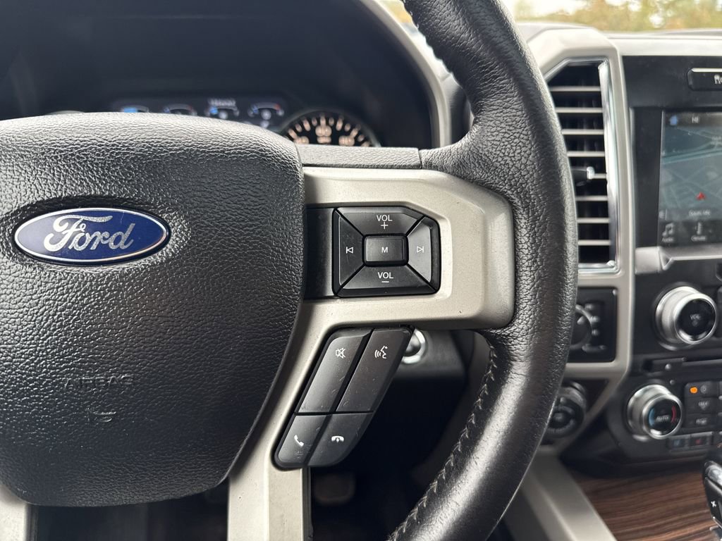 Used 2016 Ford F150 Lariat w/ Equipment Group 502A Luxury image 19