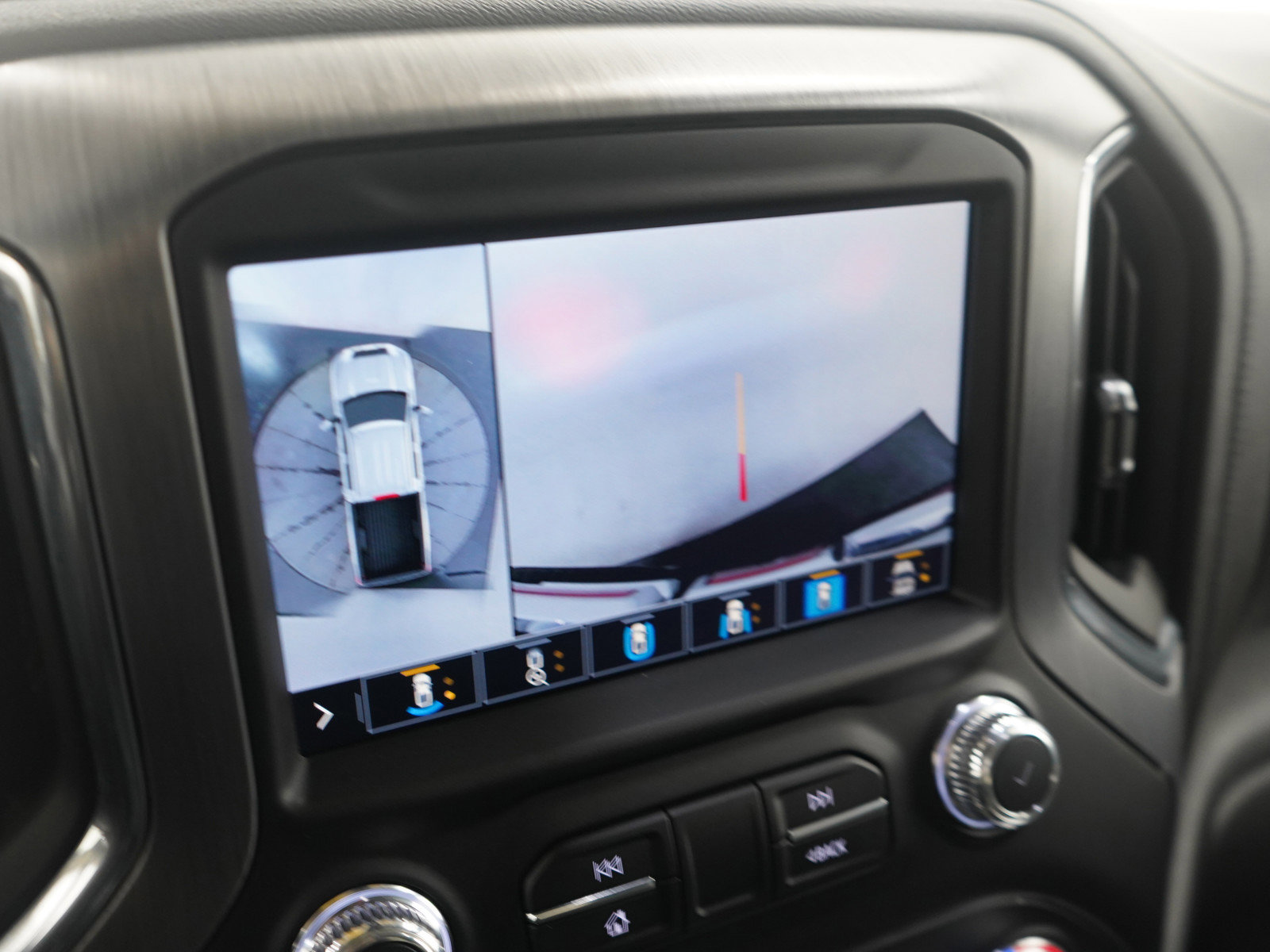 Used 2020 GMC Sierra 3500 Denali w/ Denali Ultimate Package image 29