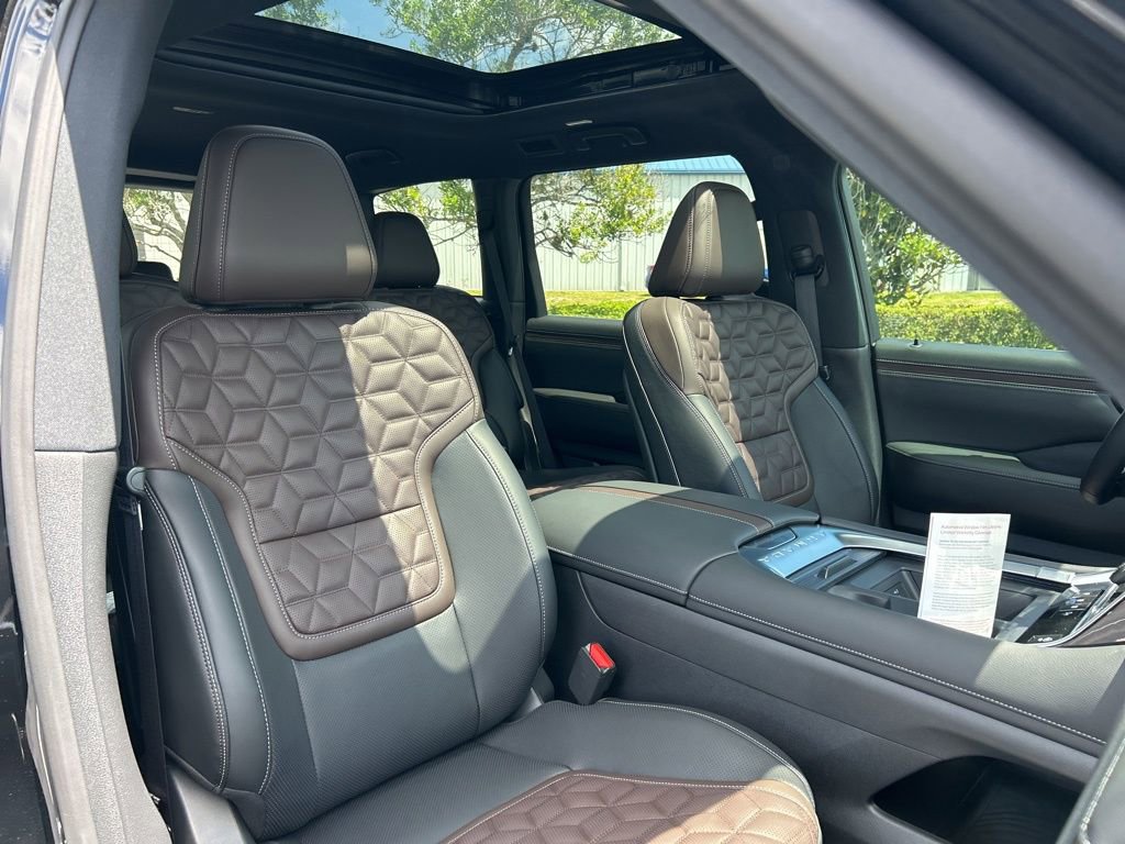 New 2026 Nissan Armada Platinum RWD image 47