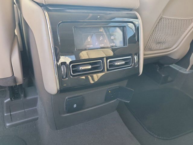 Used 2021 Lincoln Aviator Reserve image 17