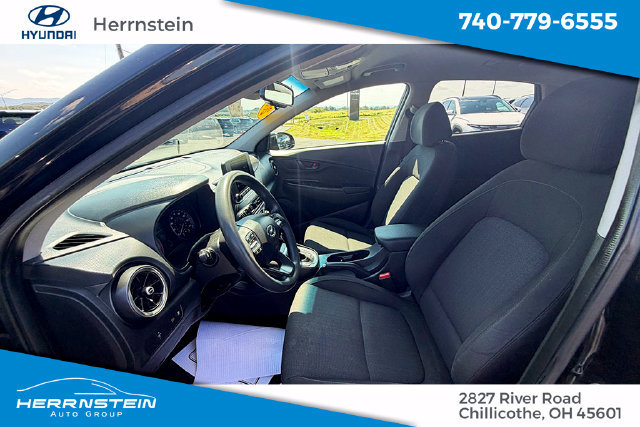 Used 2023 Hyundai Kona SEL AWD/4WD image 11