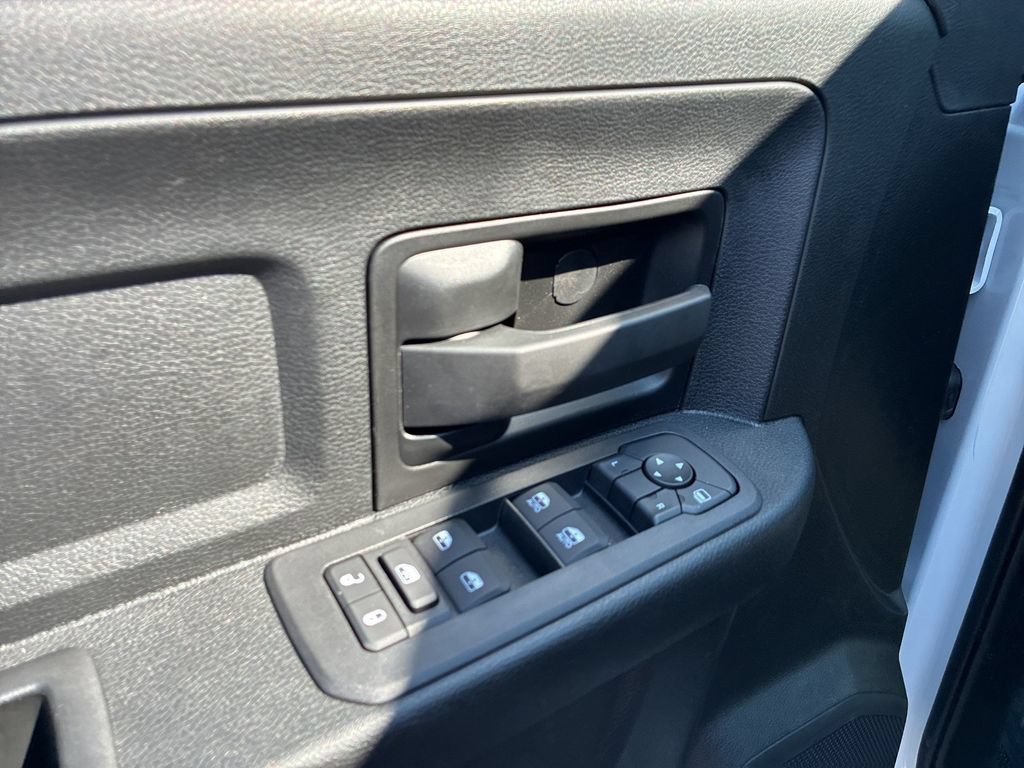 New 2026 RAM 3500 Tradesman w/ Chrome Appearance Group A AWD/4WD image 13