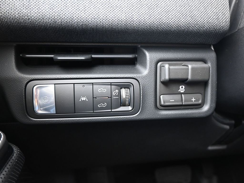 New 2026 GMC Sierra EV Elevation image 13