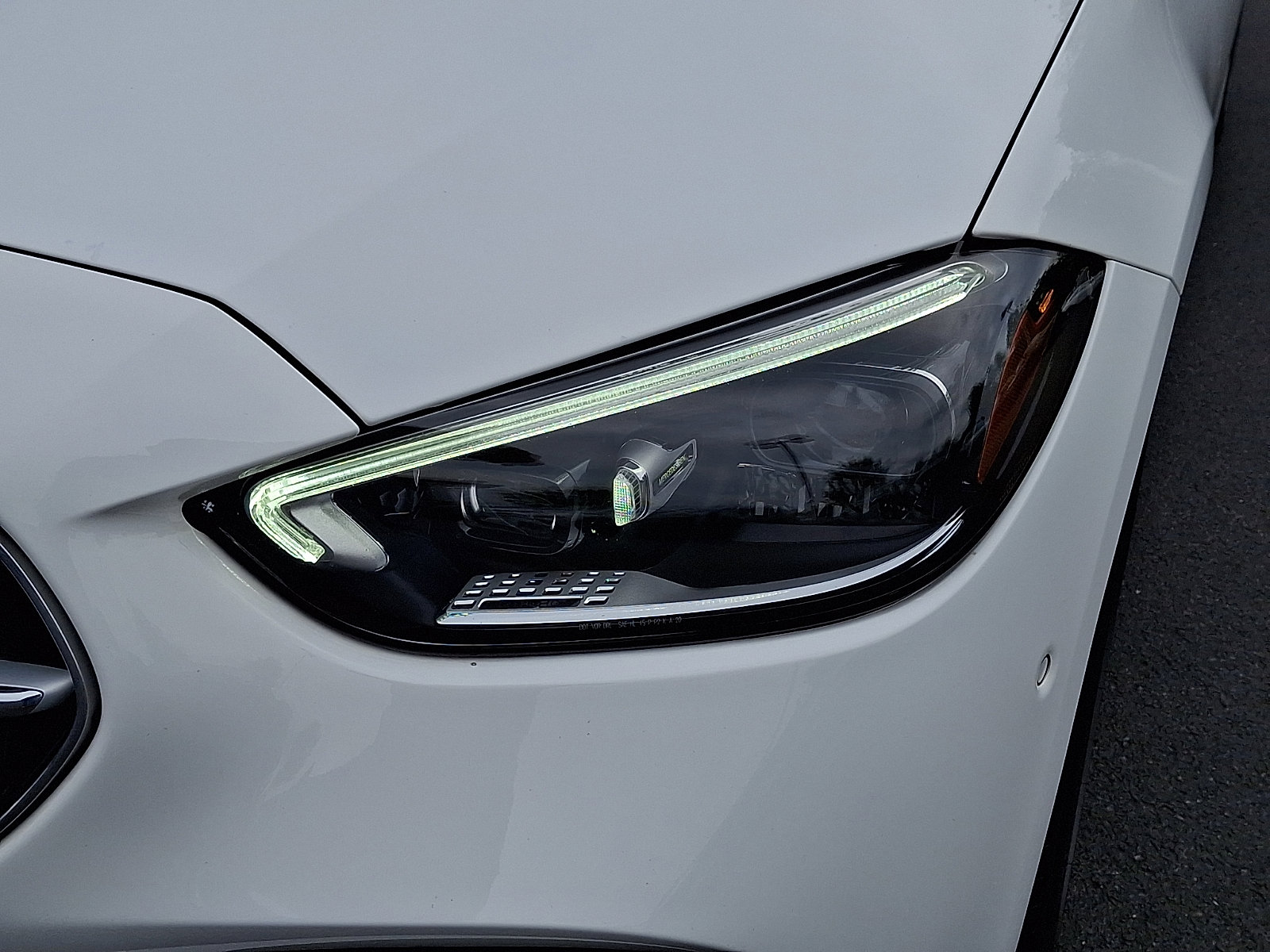 Certified 2022 Mercedes-Benz C 300 4MATIC Sedan image 9