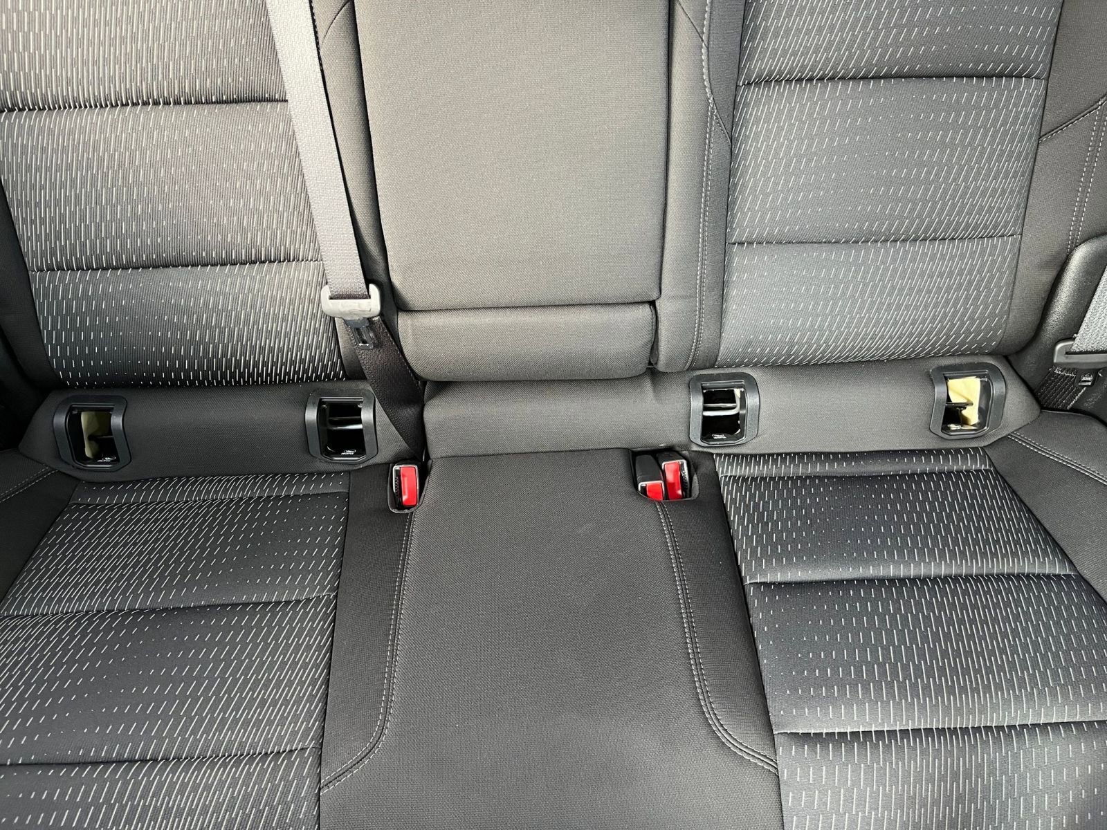 Used 2025 Chevrolet Equinox LT image 38