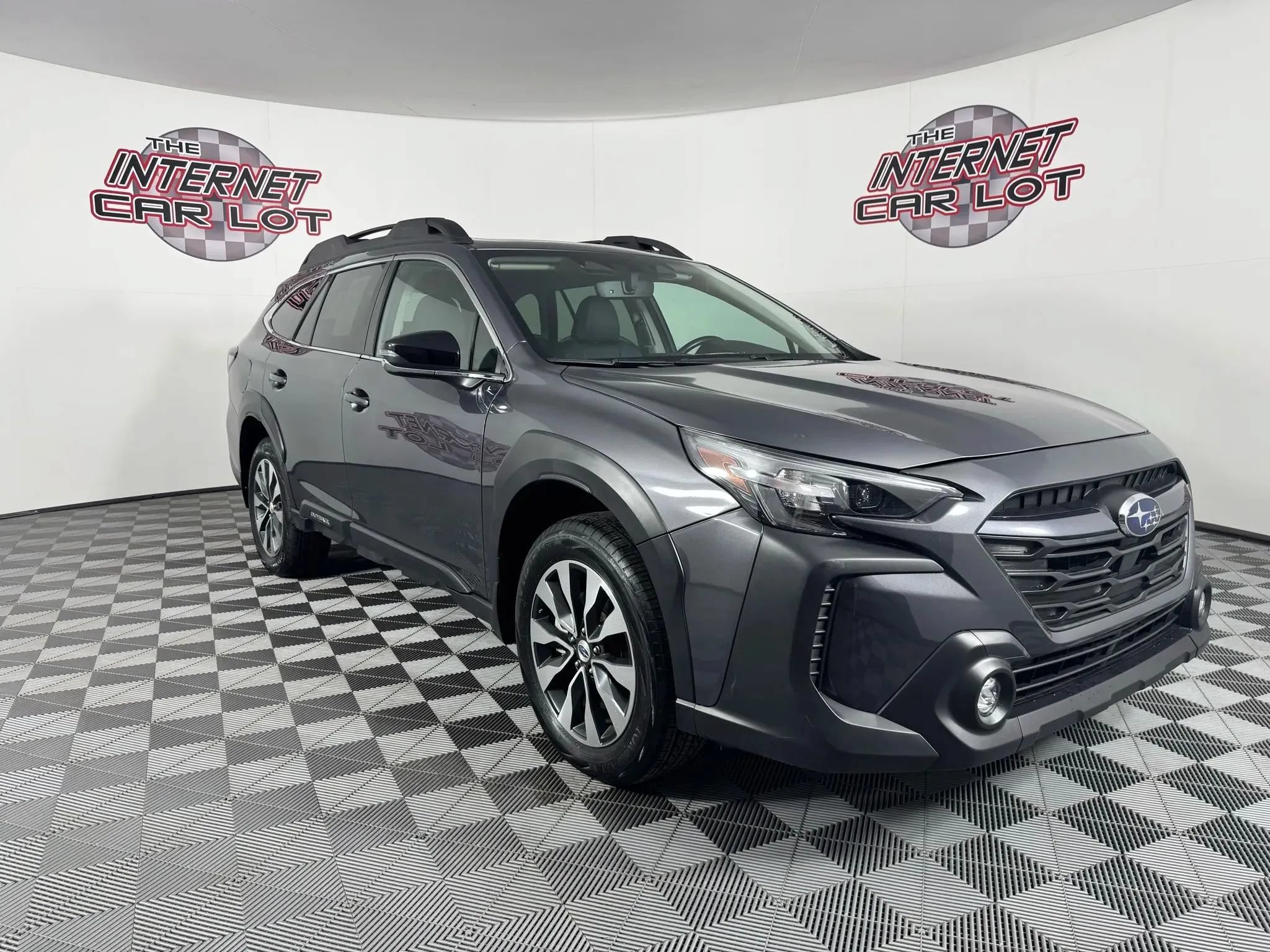 Used 2023 Subaru Outback Limited XT AWD/4WD image 9