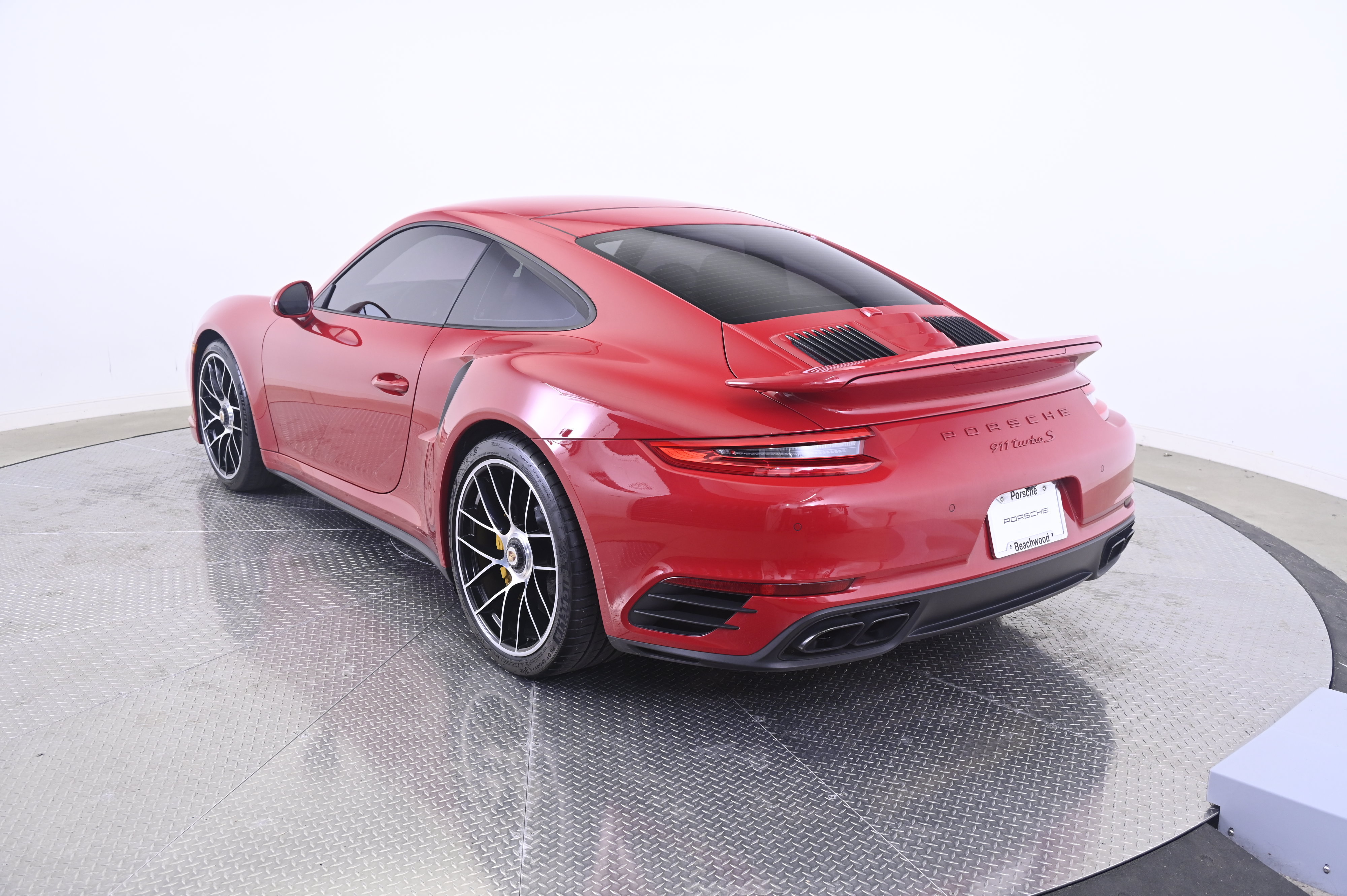 Used 2018 Porsche 911 Turbo S AWD/4WD image 3
