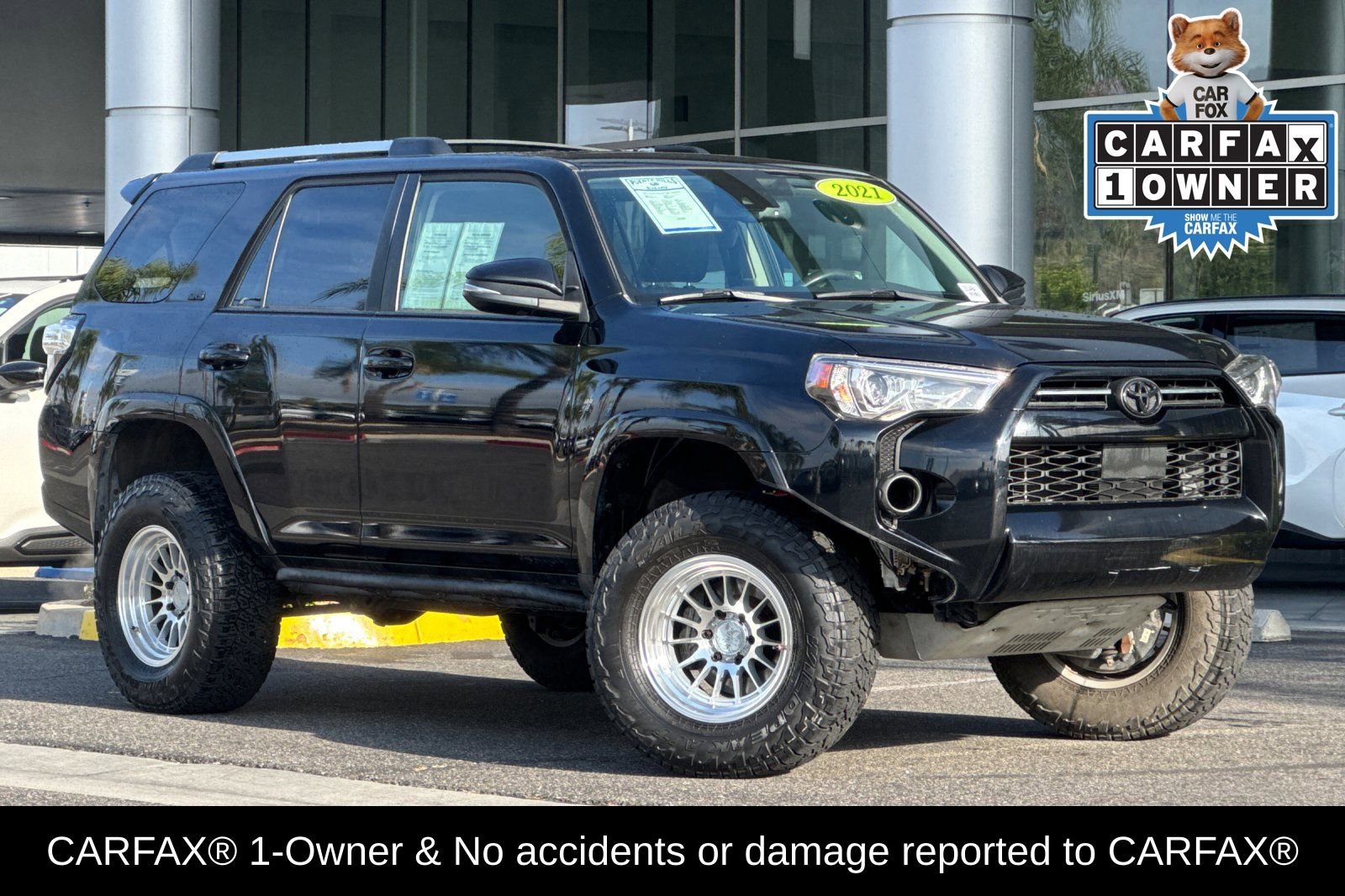 Used 2021 Toyota 4Runner SR5 Premium w/ Moonroof Package AWD/4WD image 2