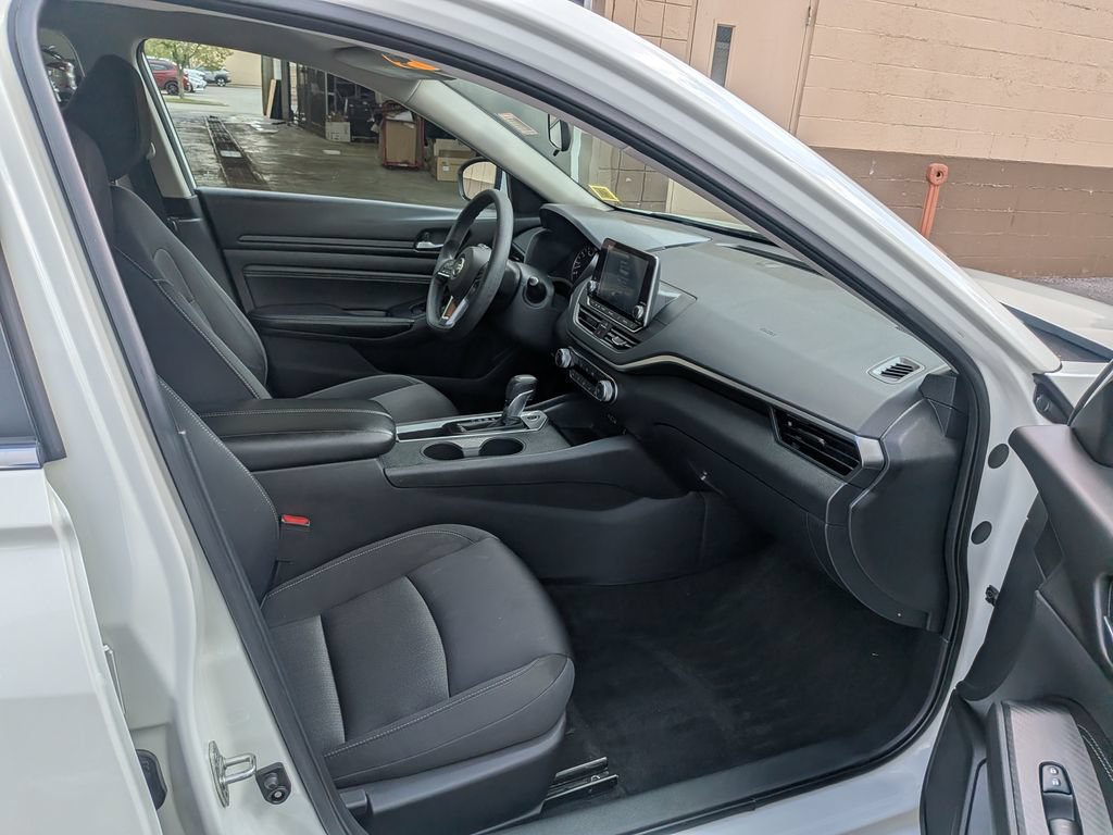 Used 2020 Nissan Altima 2.5 S FWD image 35