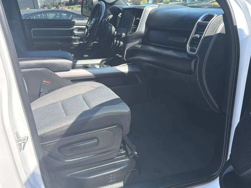Used 2022 RAM 1500 Big Horn AWD/4WD image 45