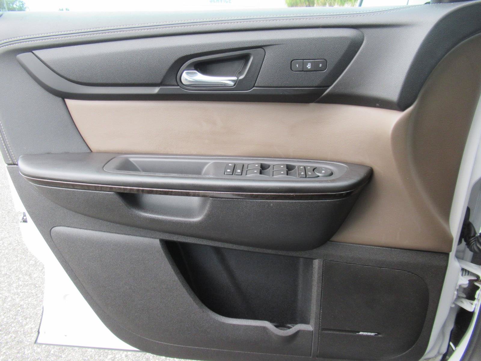 Used 2017 GMC Acadia Limited SLT FWD image 20