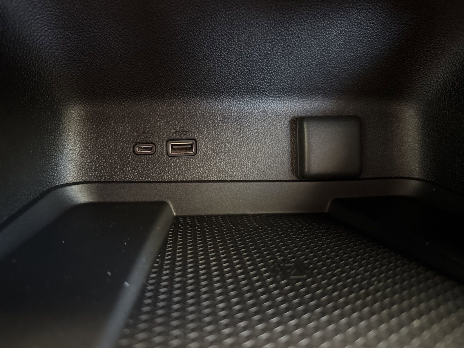 New 2026 Chevrolet Traverse LT w/ Driver Confidence Package image 30