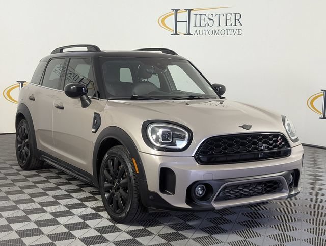 Used 2024 MINI Cooper Countryman S FWD image 2