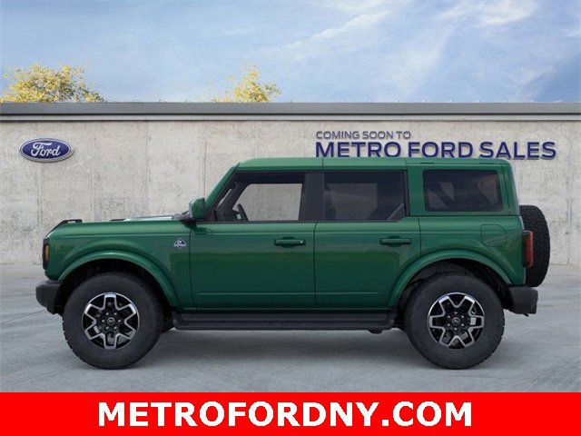 New 2025 Ford Bronco Outer Banks image 4