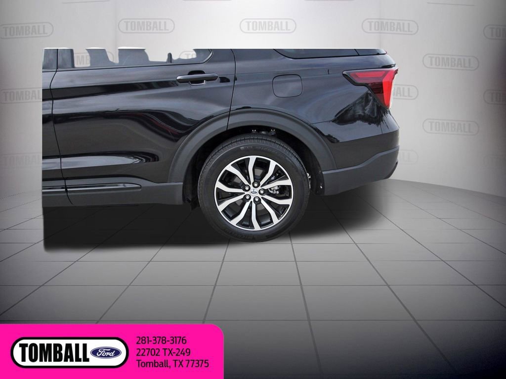 Certified 2025 Ford Explorer ST-Line RWD image 34