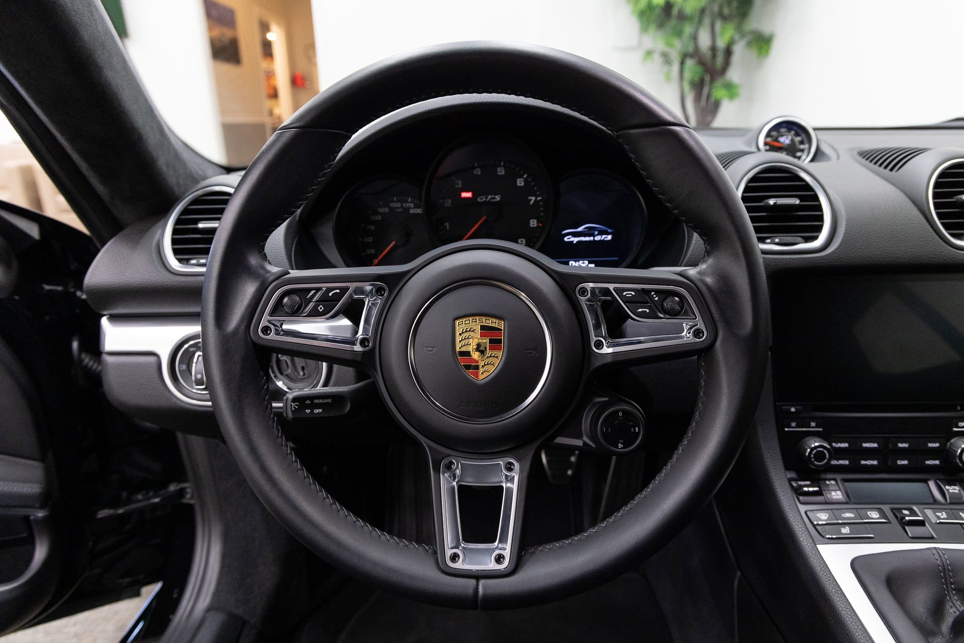Used 2021 Porsche 718 Cayman GTS RWD image 13