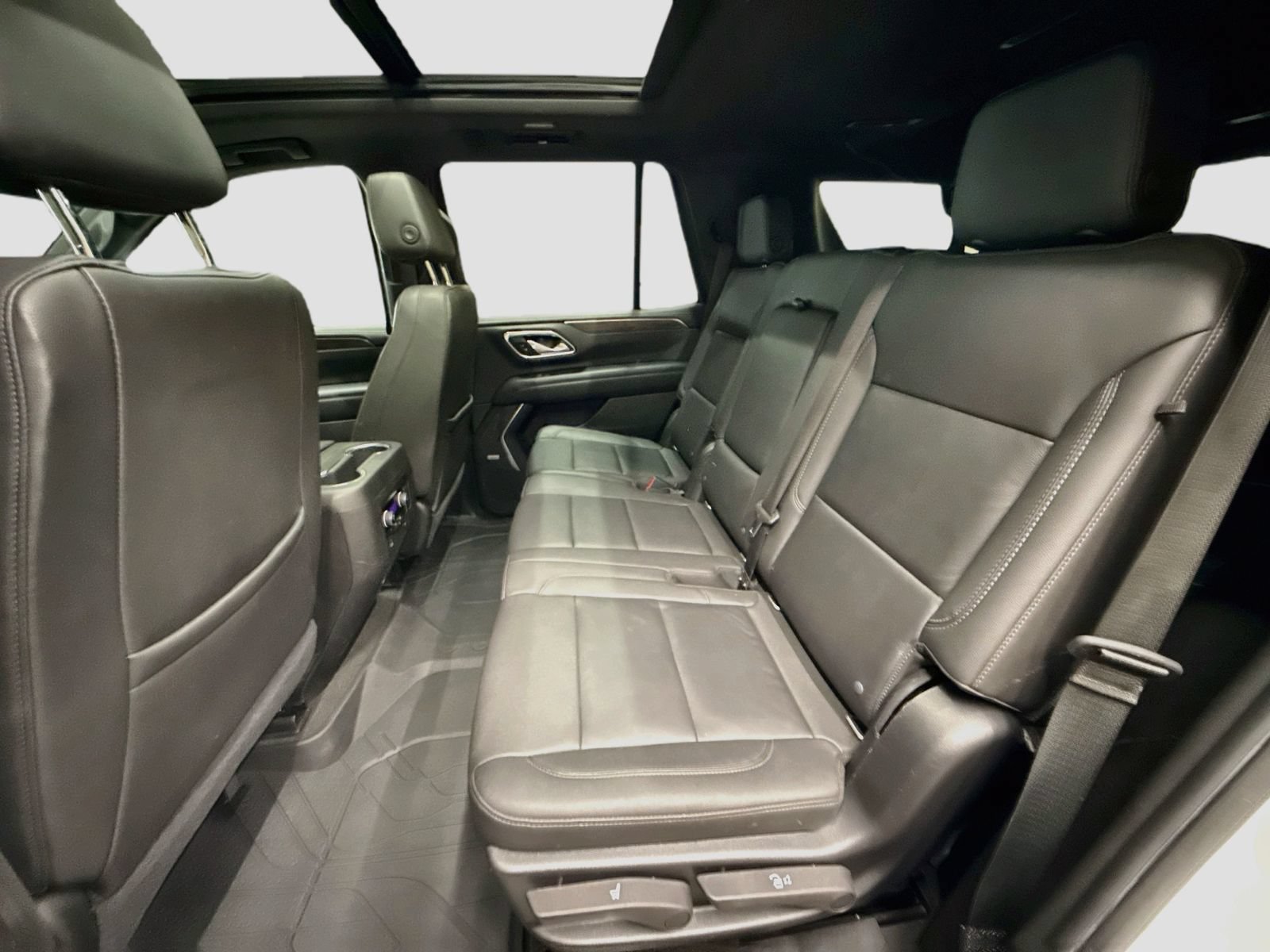 Used 2021 Chevrolet Tahoe Z71 AWD/4WD image 29