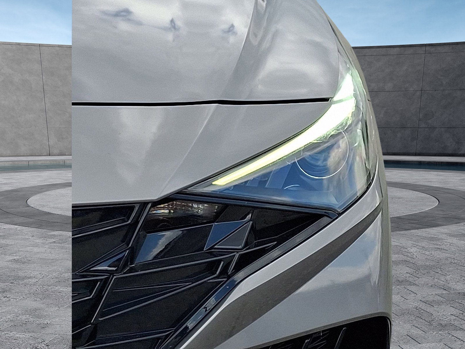 Certified 2022 Hyundai Elantra N Line FWD image 9