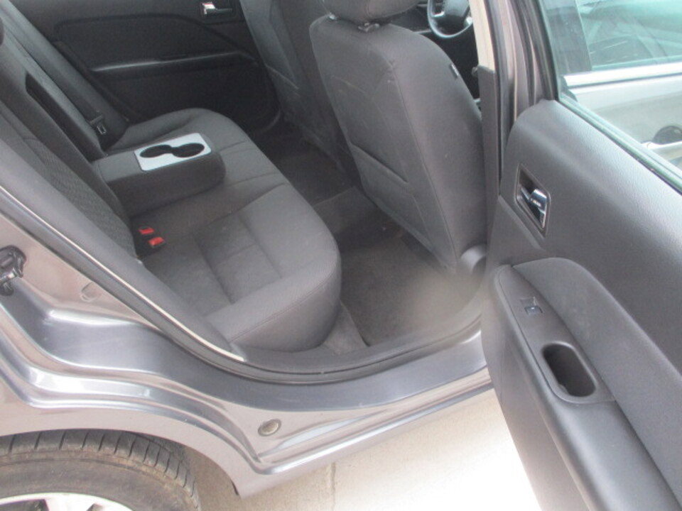 Used 2012 Ford Fusion SE image 20