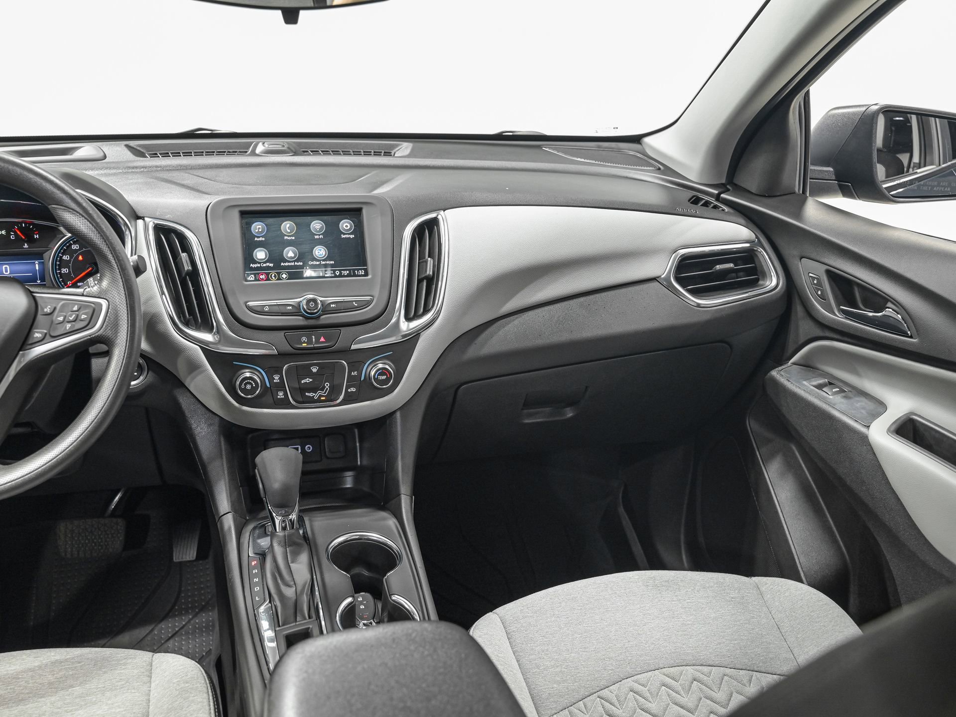 Used 2022 Chevrolet Equinox LS w/ LS Convenience Package image 31