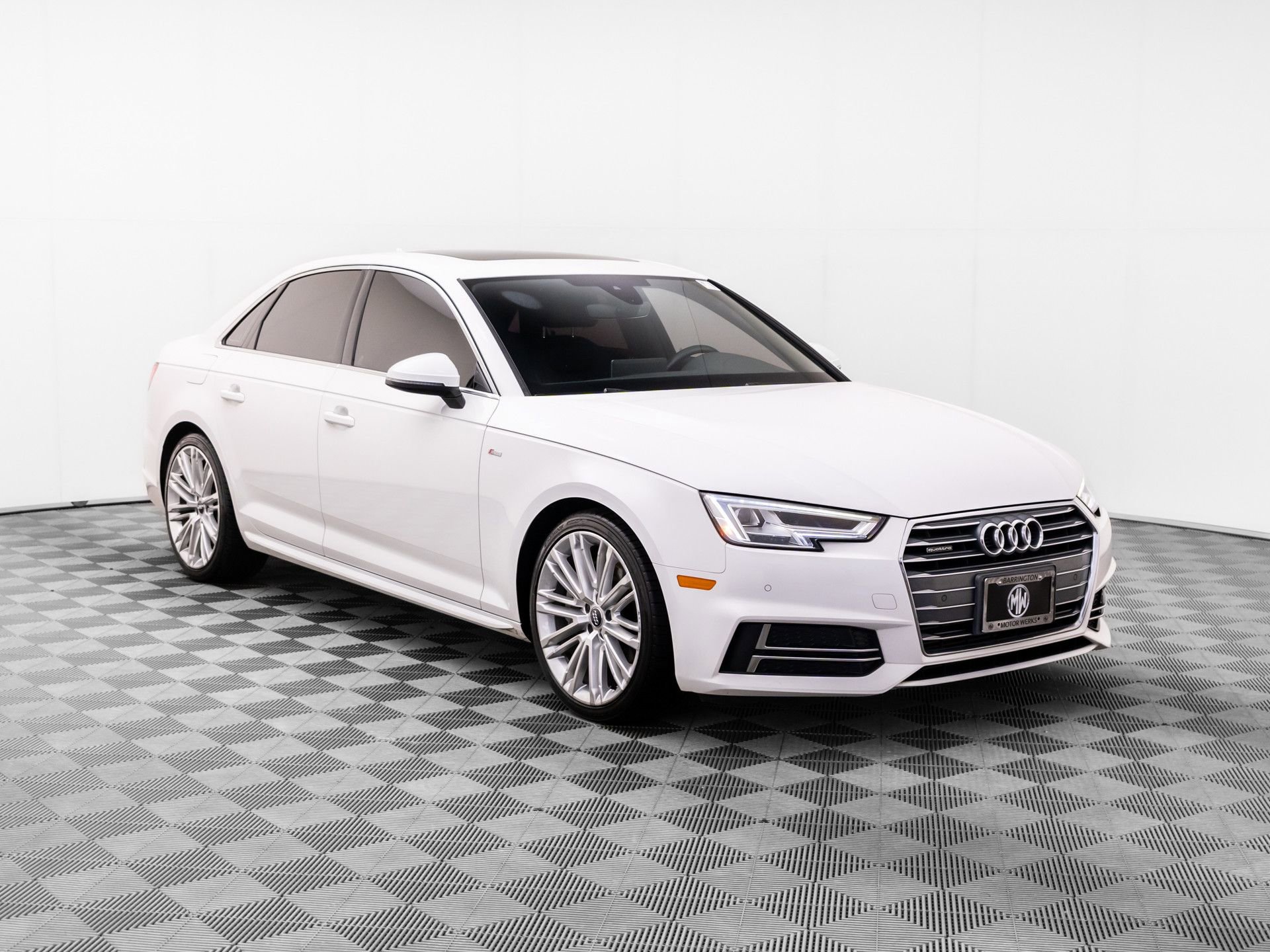 Used 2018 Audi A4 2.0T Premium Plus w/ Premium Plus Package image 9